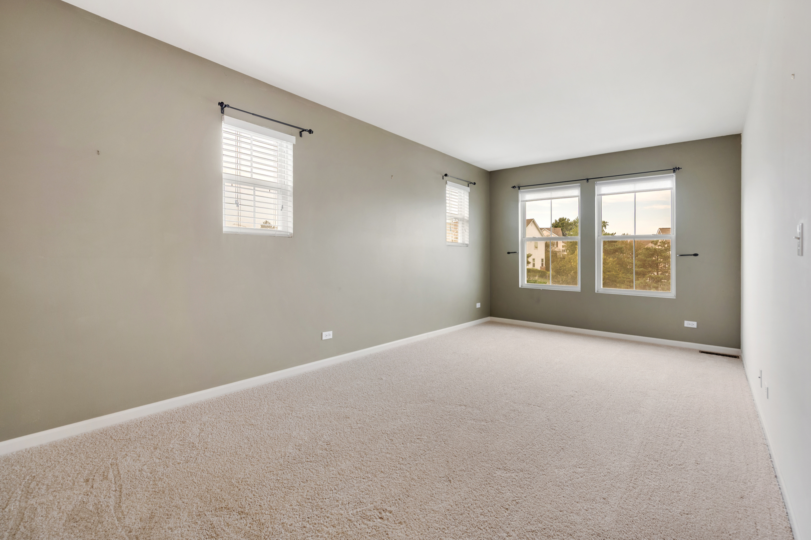 1549 Brompton Lane Property Photo 16