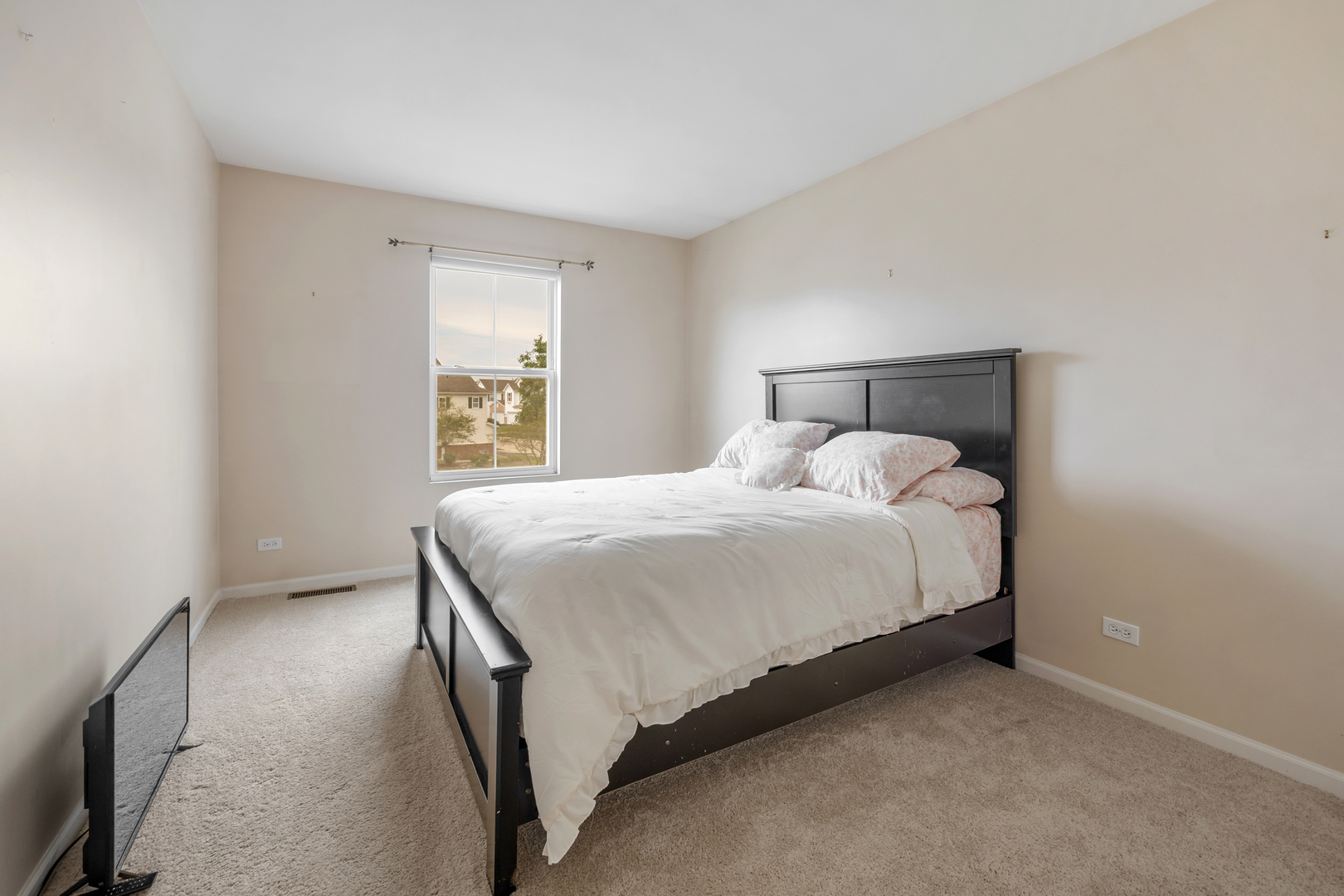 1549 Brompton Lane Property Photo 17