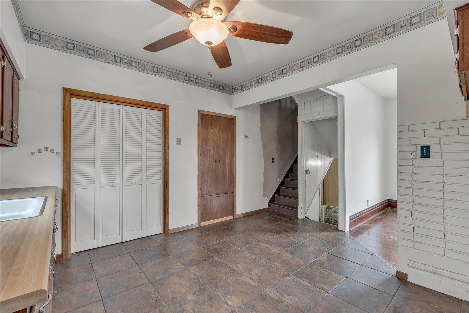 243 S Pine Street Property Photo 17