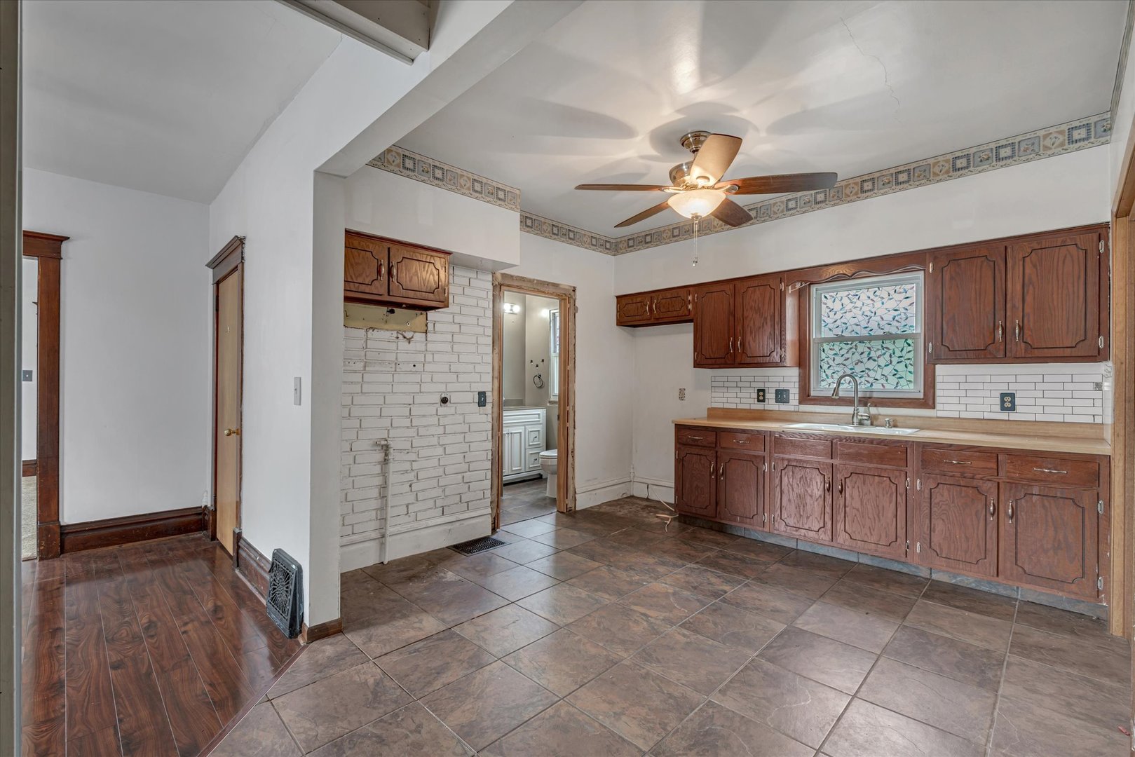 243 S Pine Street Property Photo 19