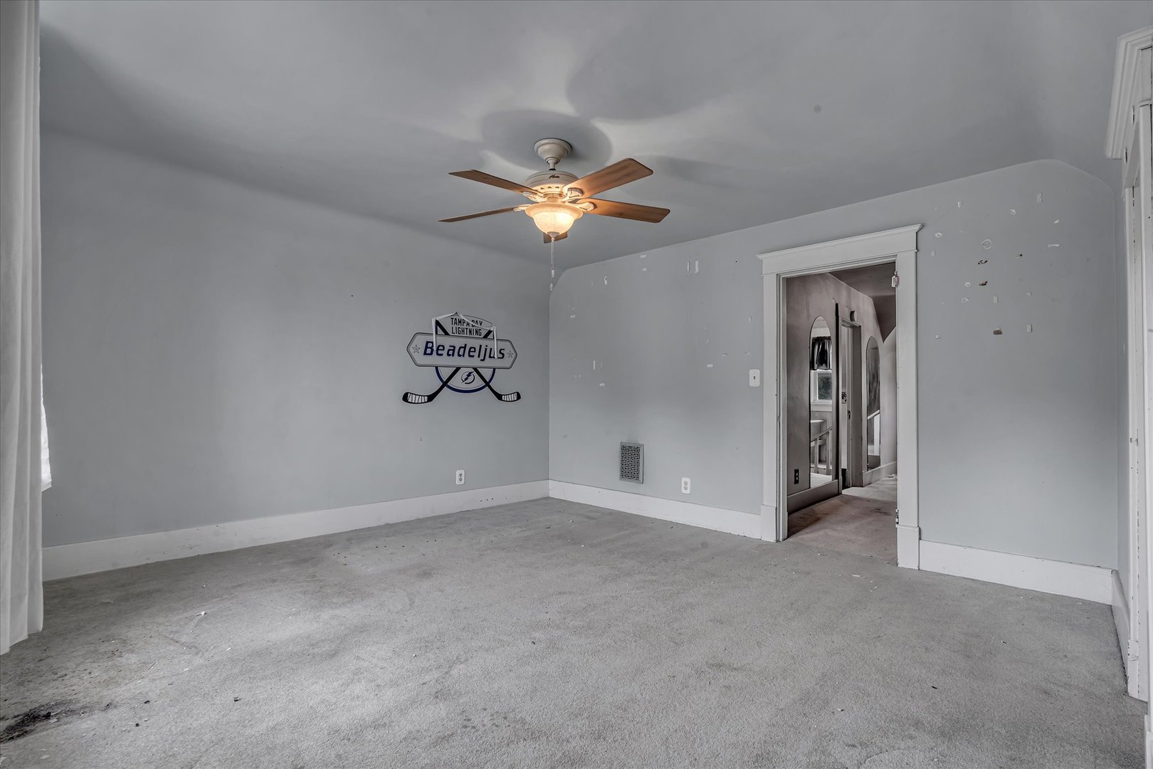 243 S Pine Street Property Photo 25