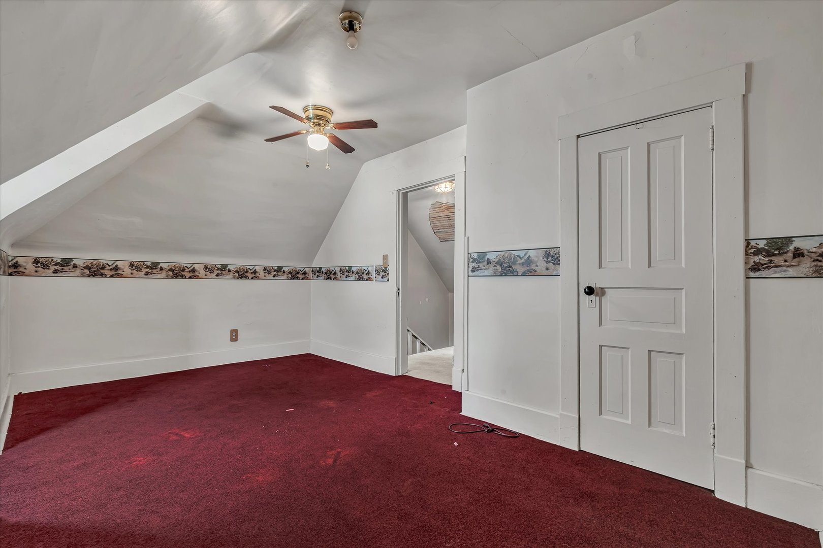 243 S Pine Street Property Photo 33