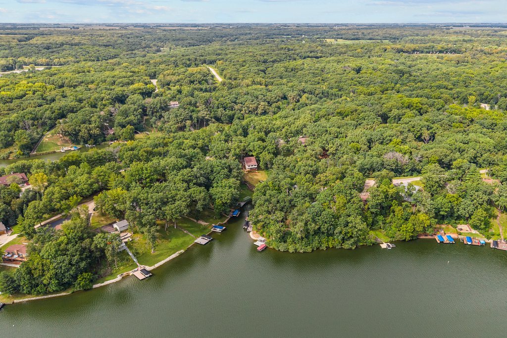 324 Rustic Oak Court Property Photo 11