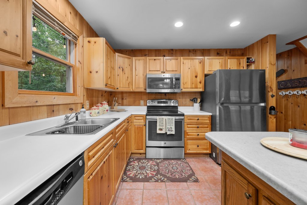 324 Rustic Oak Court Property Photo 20