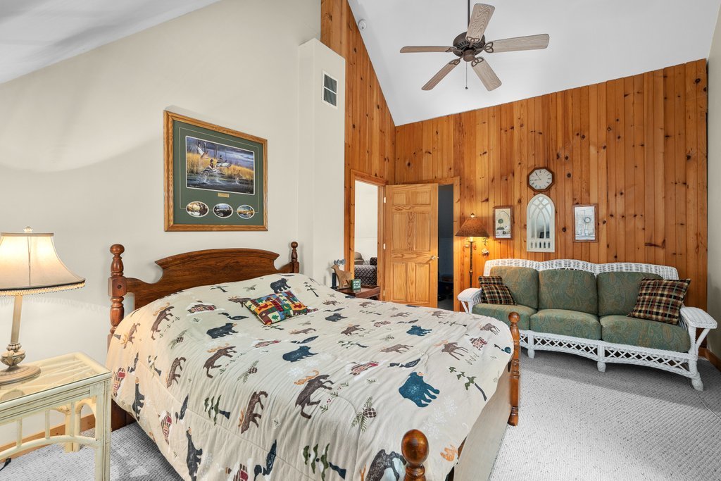 324 Rustic Oak Court Property Photo 33