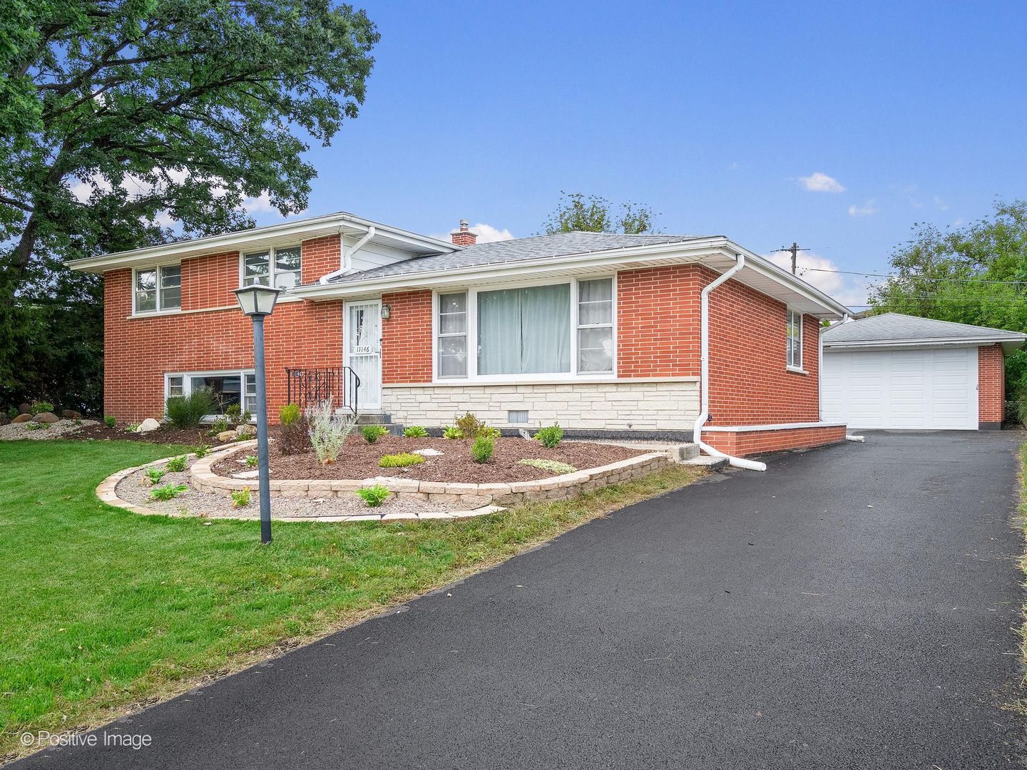 11146 84th Place Property Photo 1