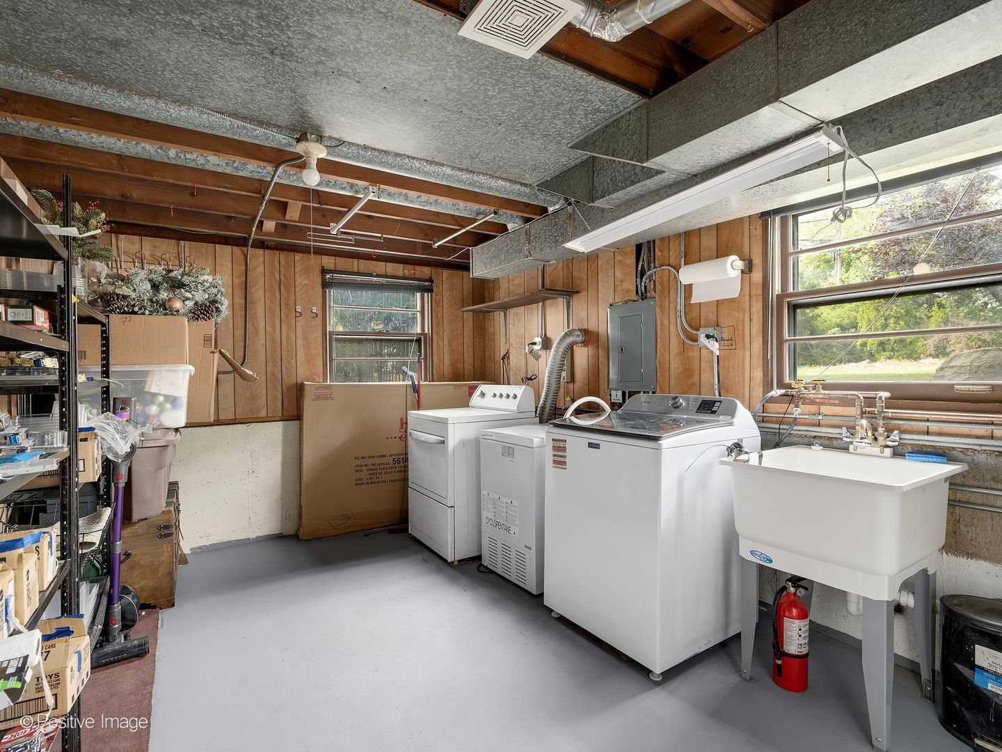 11146 84th Place Property Photo 15