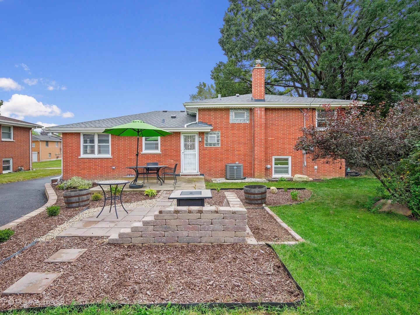 11146 84th Place Property Photo 17