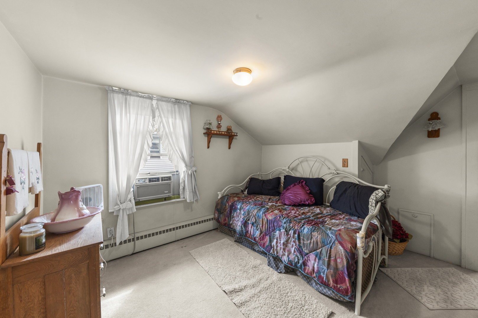 130 S Yale Avenue Property Photo 17