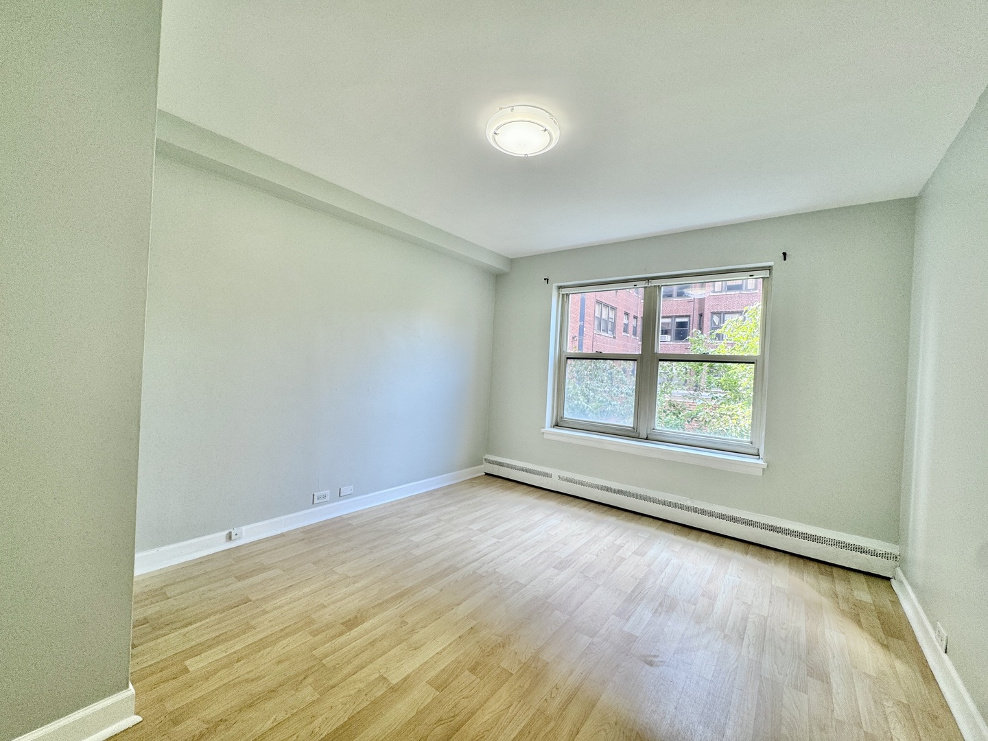4920 N Marine Drive S208 Property Photo 14