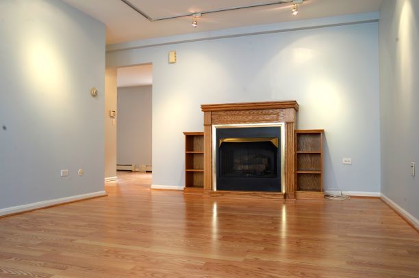 1531 W Sherwin Avenue 1s Property Photo 3