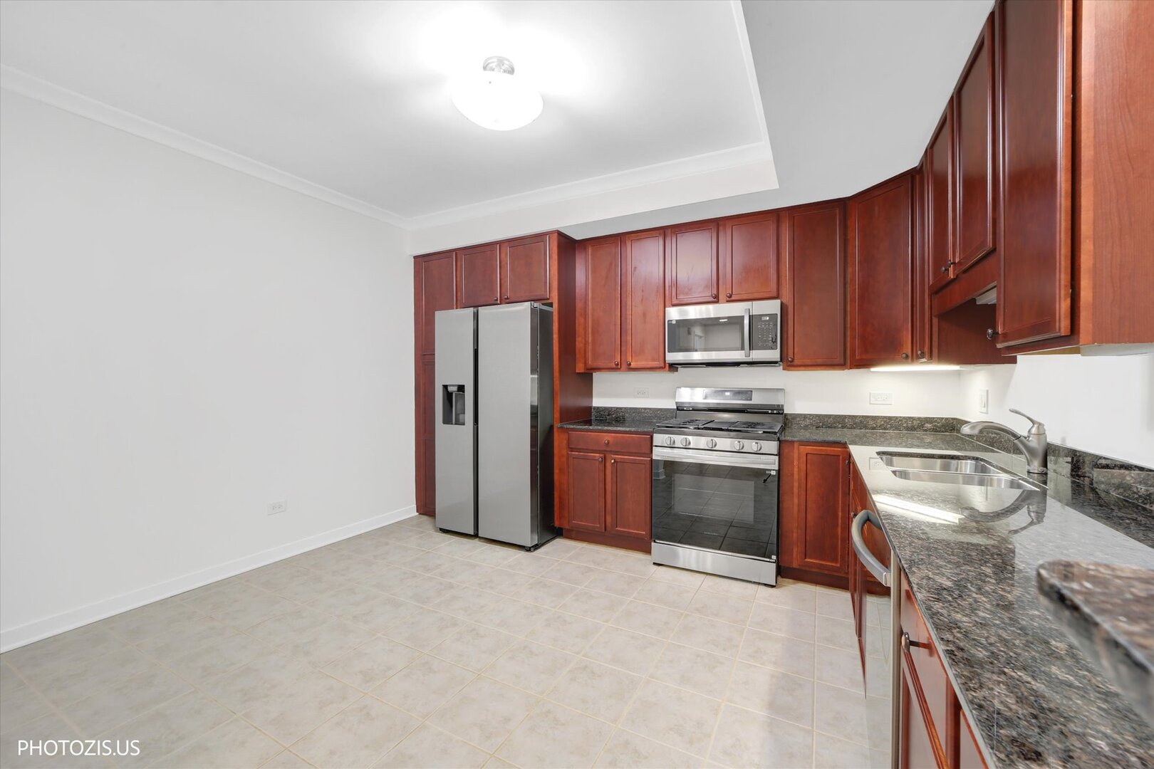 425 Benjamin Drive 207 Property Photo 7