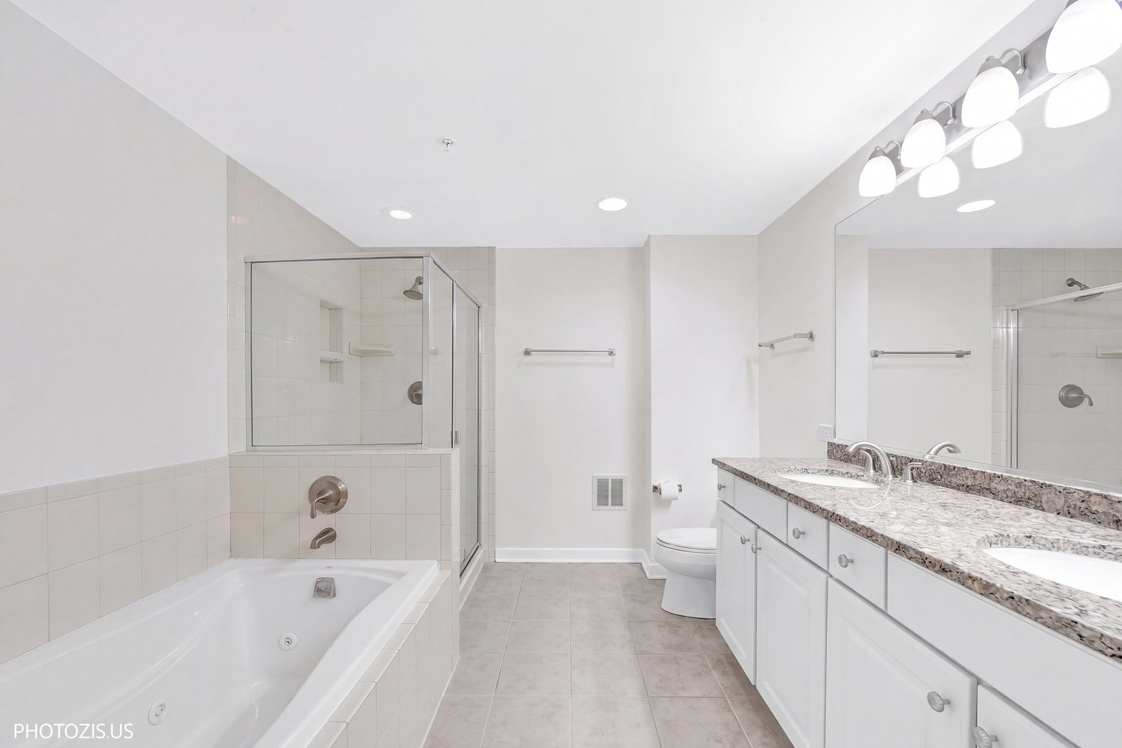 425 Benjamin Drive 207 Property Photo 12