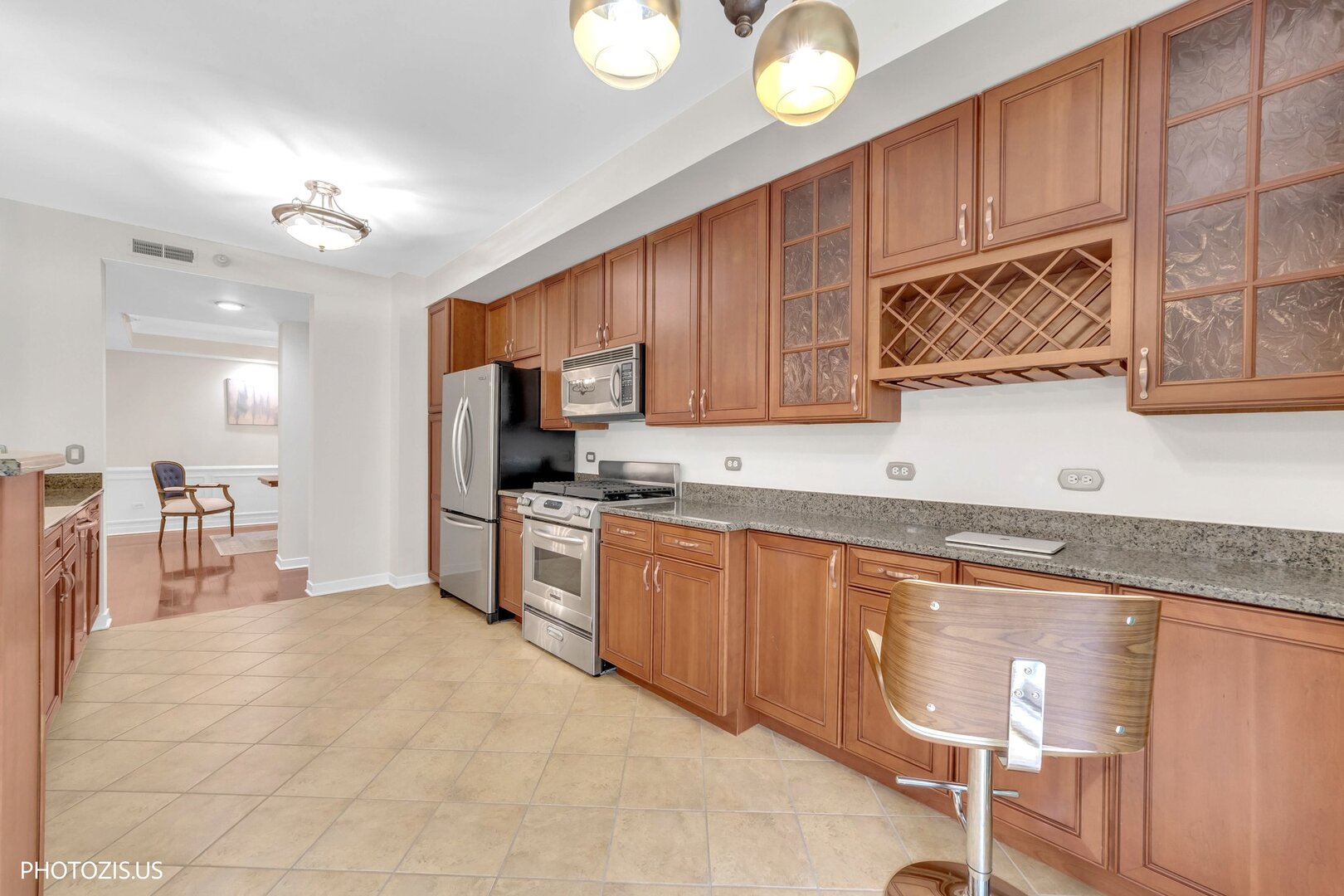 425 Benjamin Drive 302 Property Photo 7