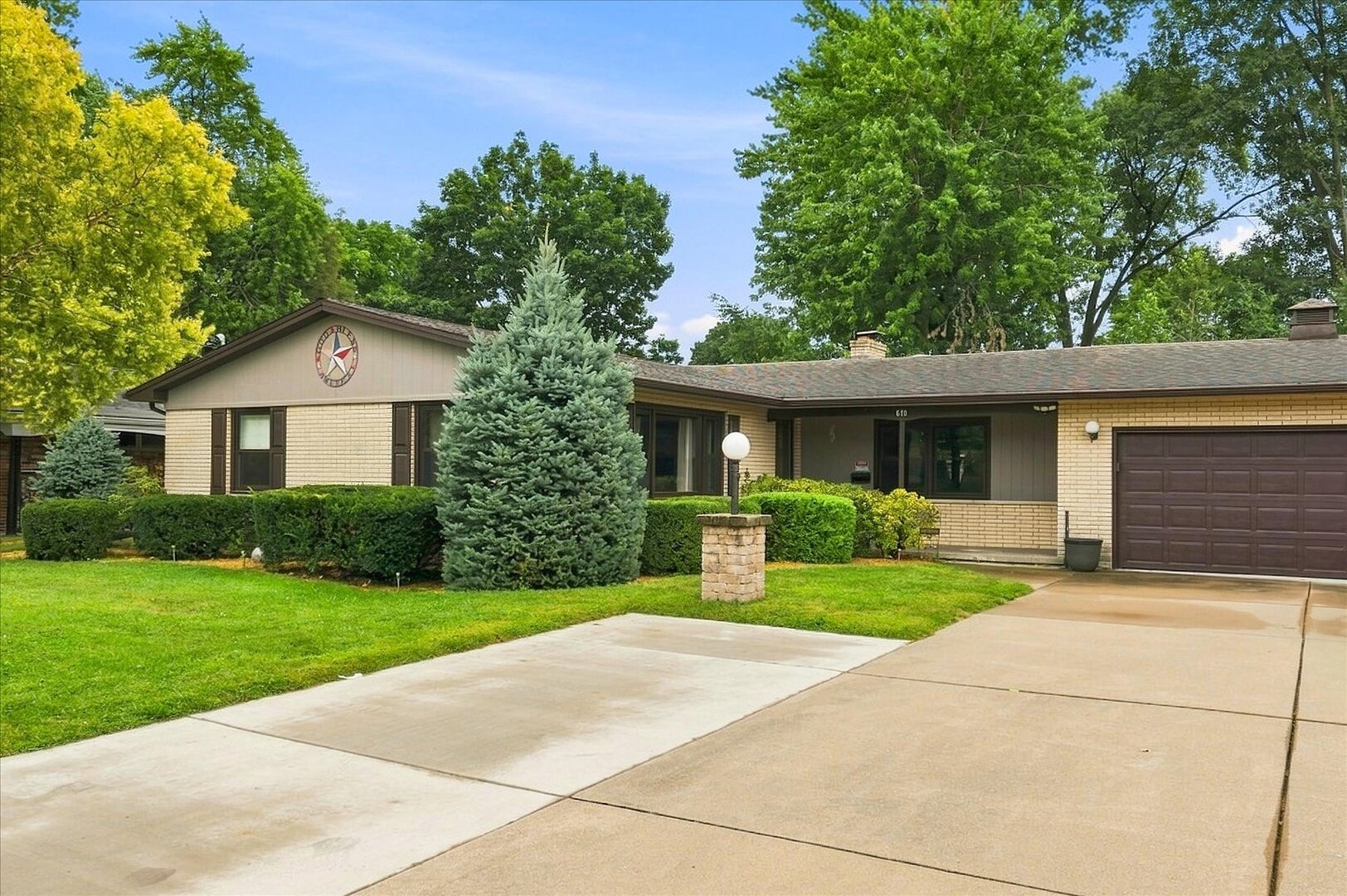 610 Baker Avenue Property Photo 2