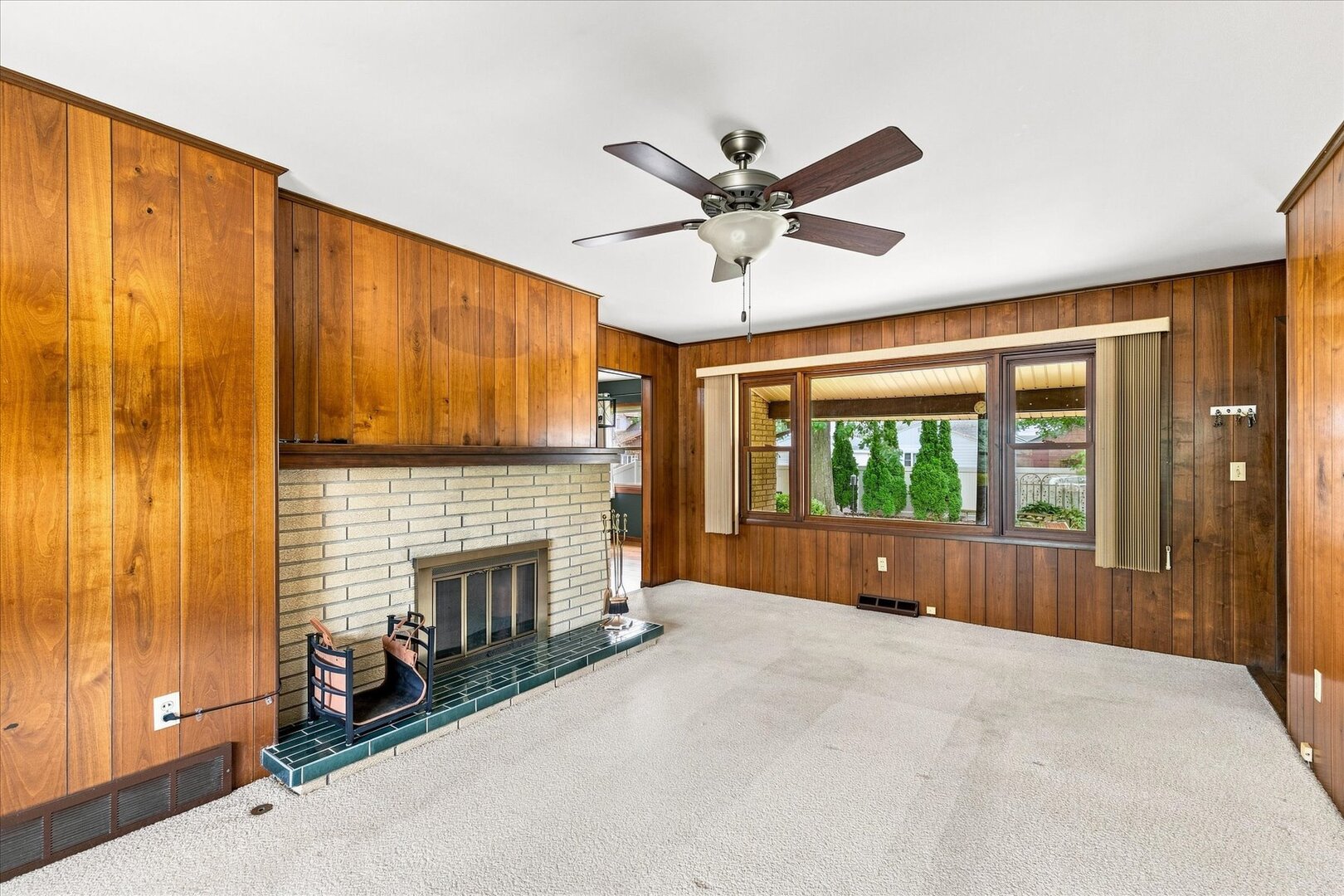 610 Baker Avenue Property Photo 9