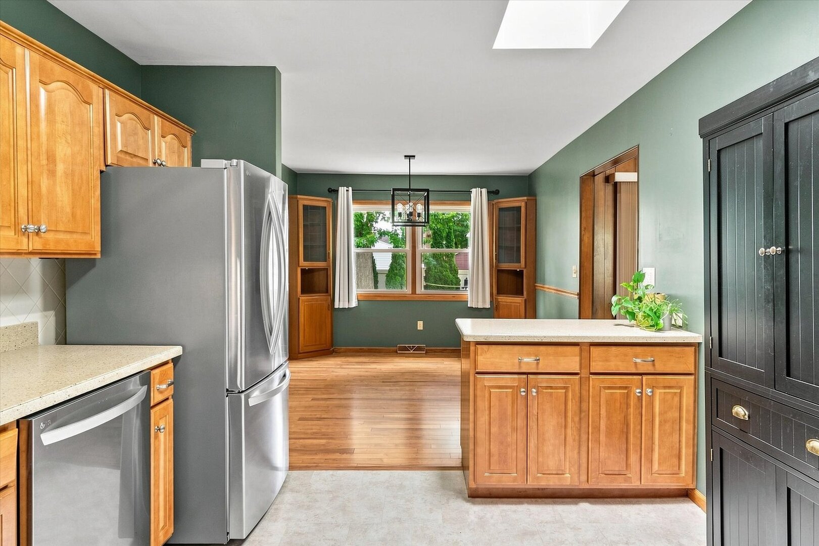 610 Baker Avenue Property Photo 14
