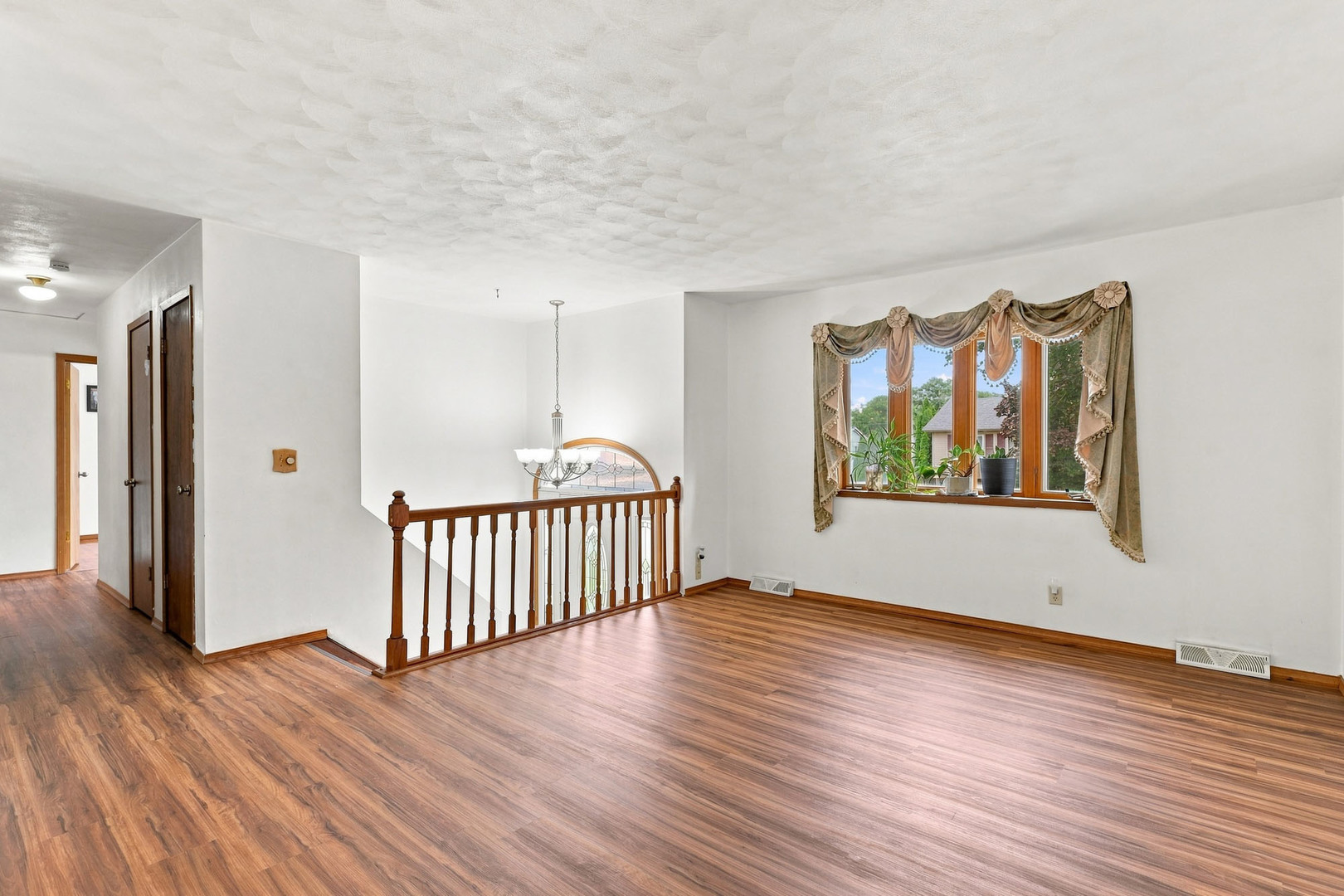 4205 8 1/2 Street Property Photo 9