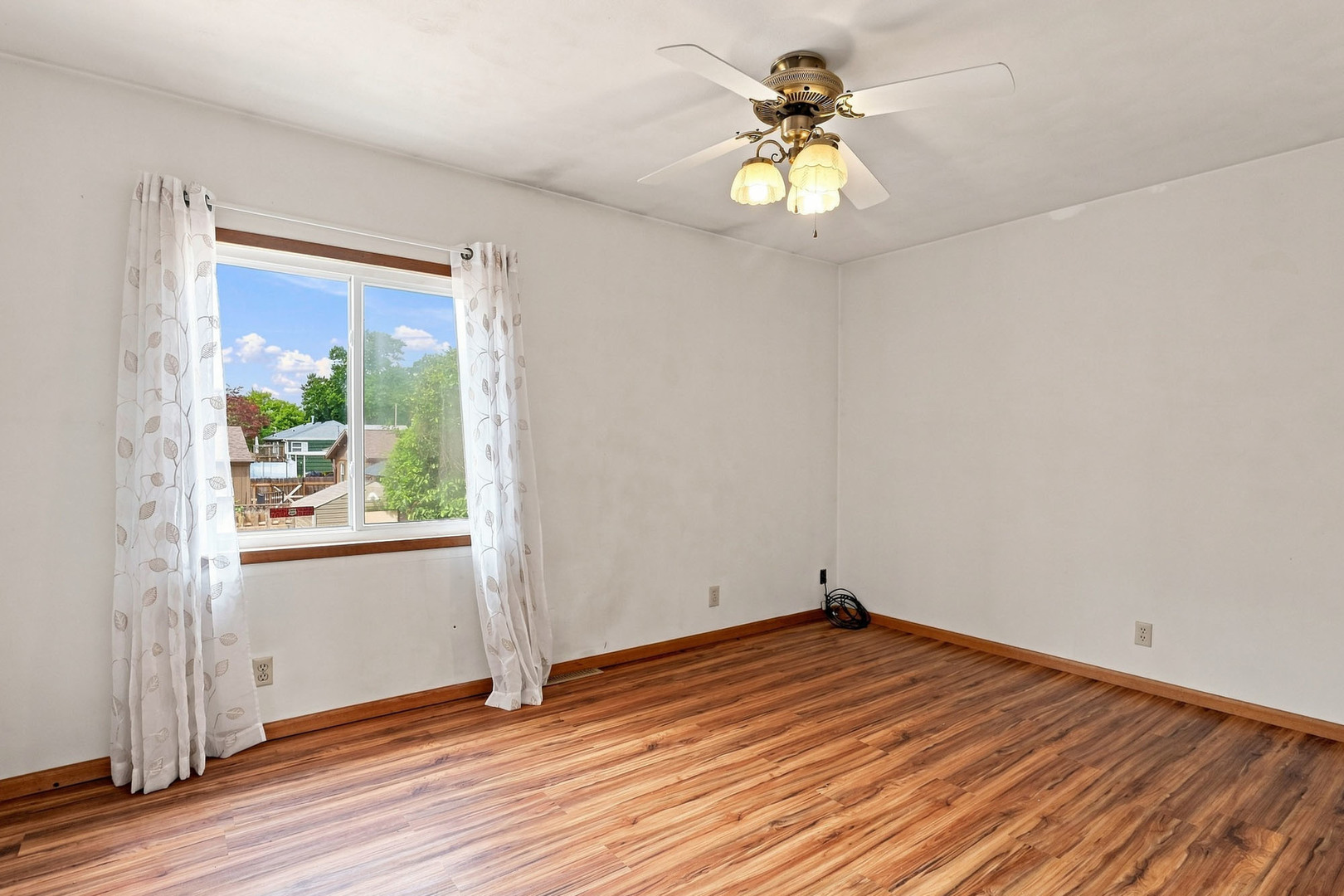 4205 8 1/2 Street Property Photo 18