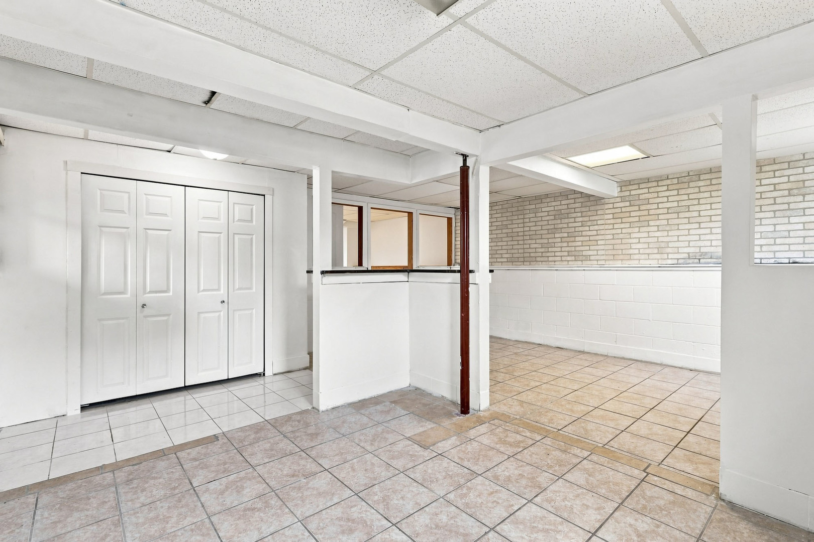 4205 8 1/2 Street Property Photo 30