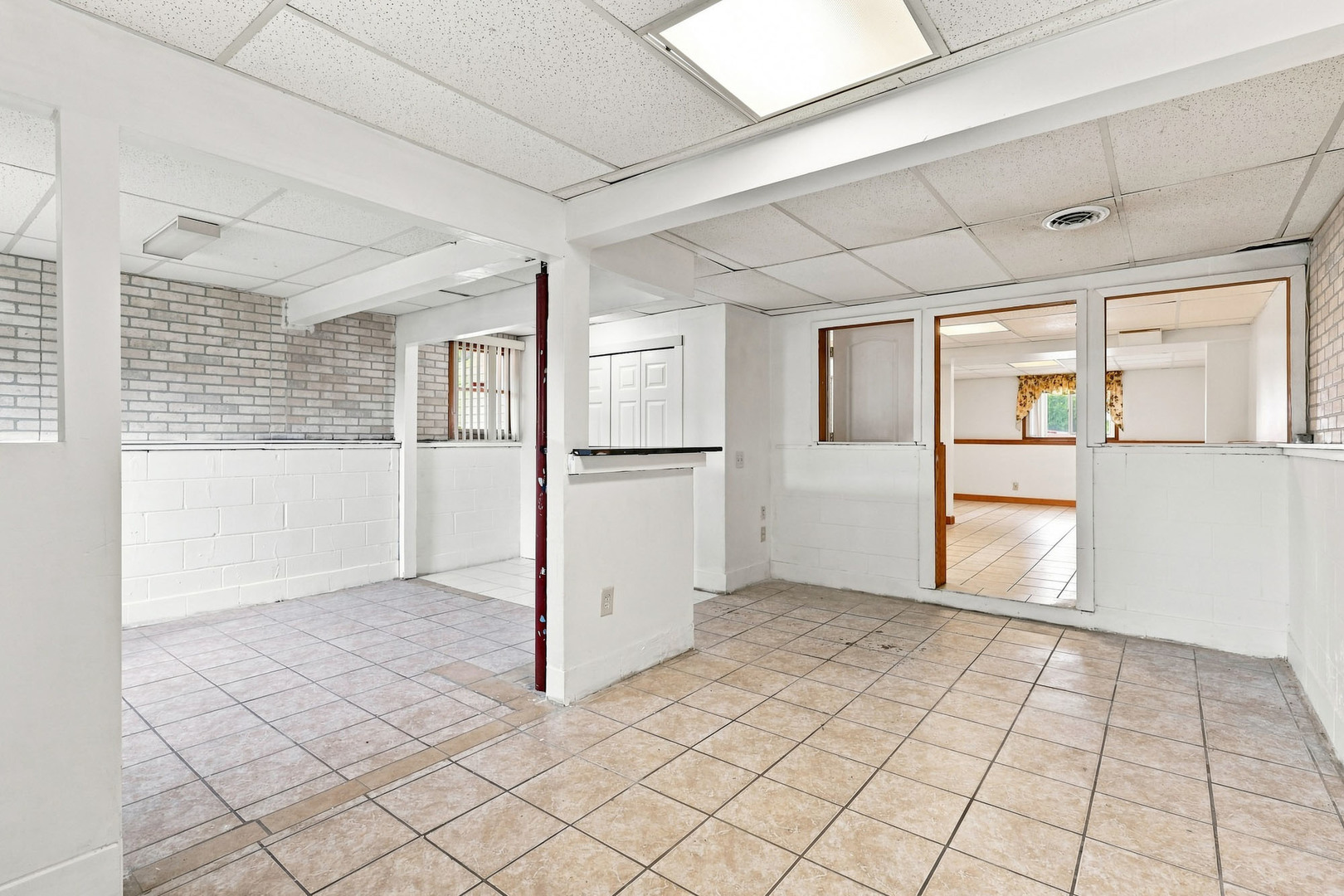 4205 8 1/2 Street Property Photo 31