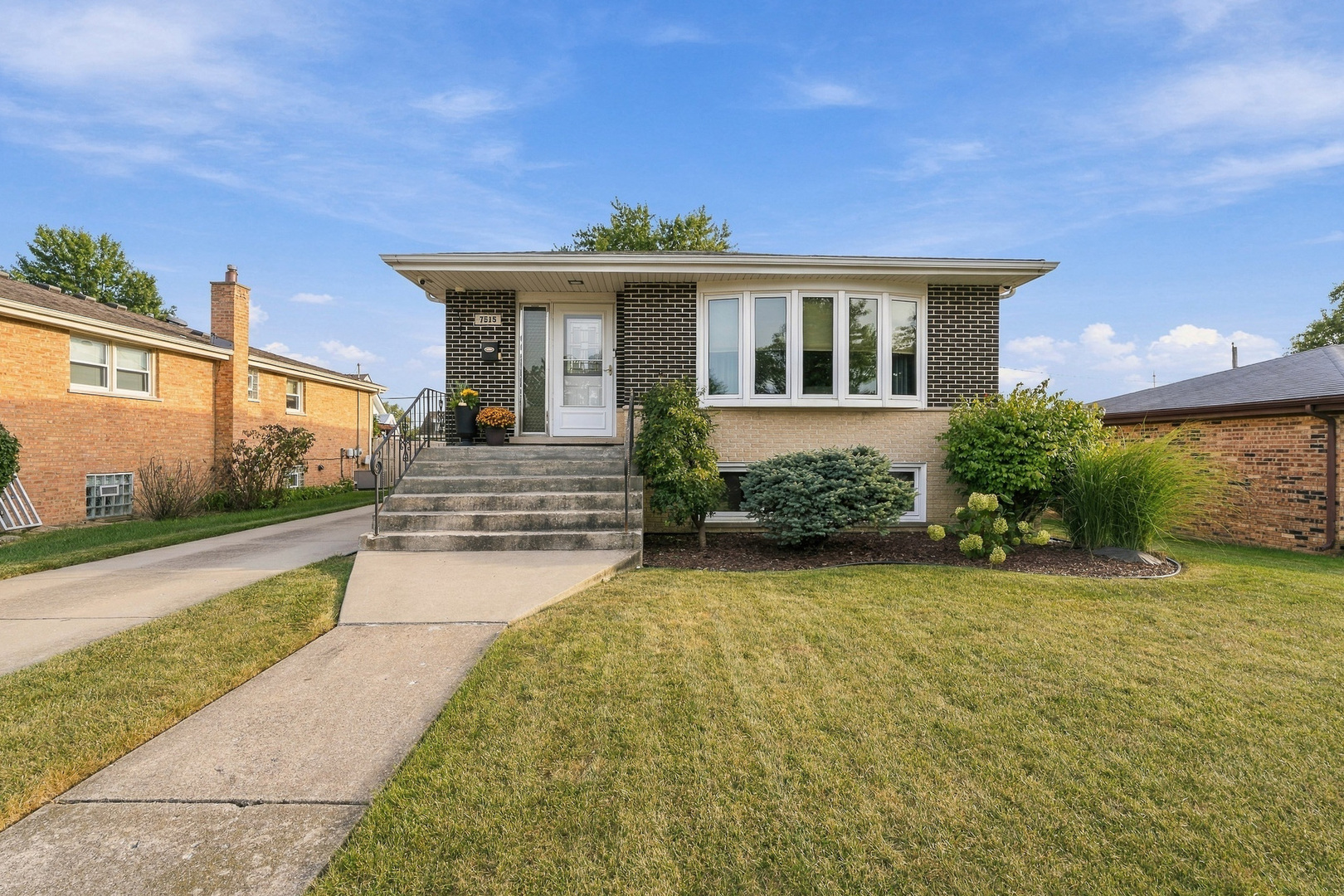 7515 173rd Place Property Photo 1