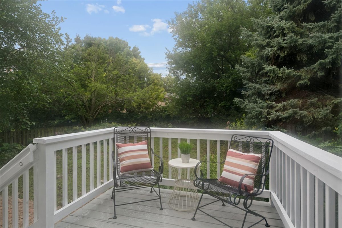 815 N Marion Street Property Photo 24