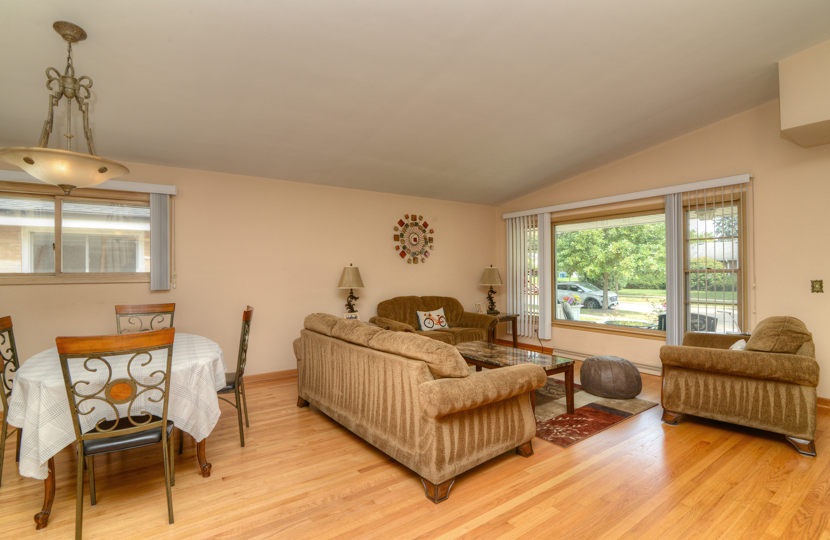 828 S Mitchell Road Property Photo 4