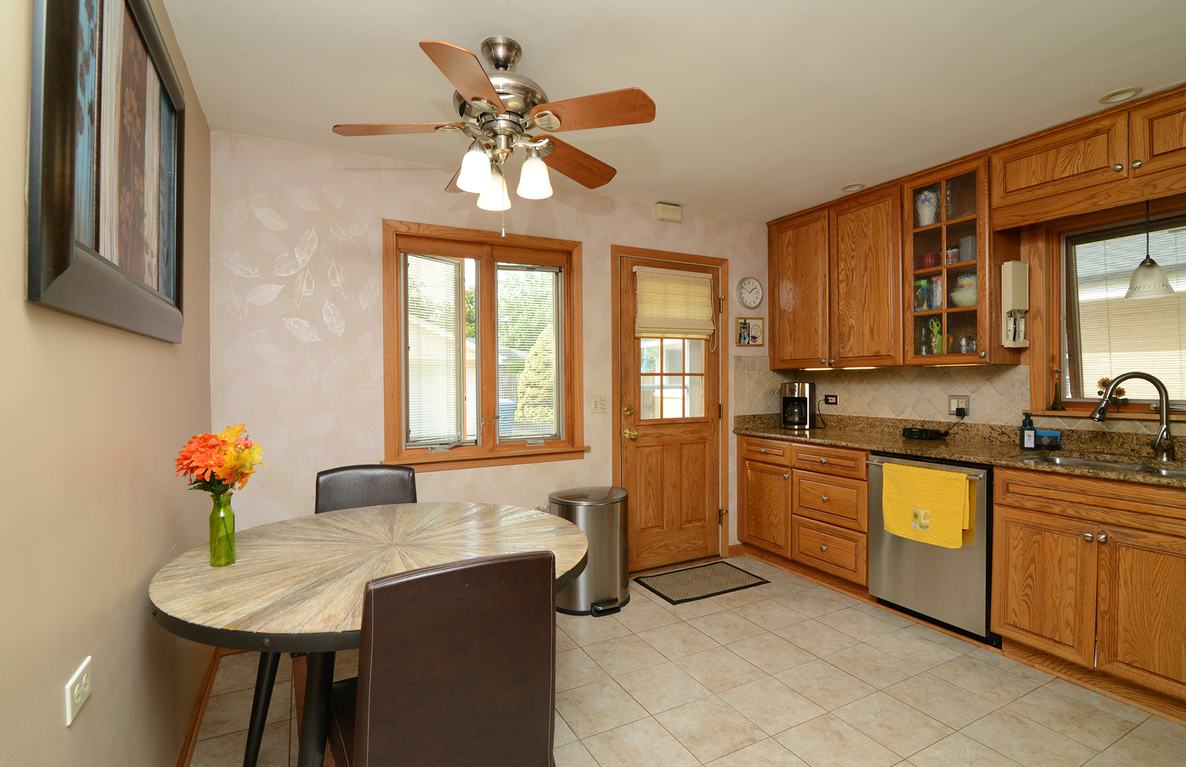 828 S Mitchell Road Property Photo 8