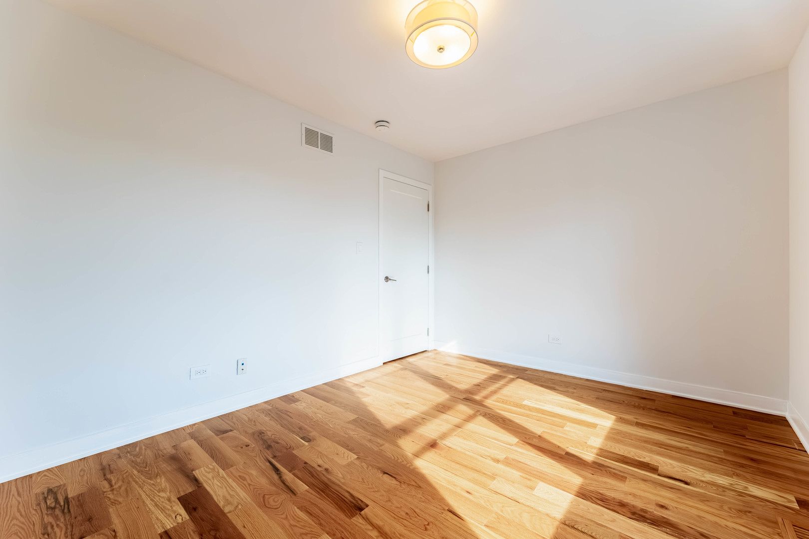 6547 S Evans Avenue Property Photo 19