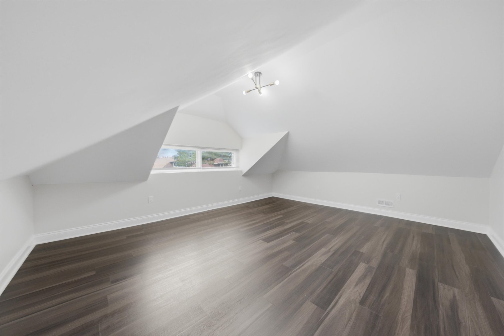 9257 S Ada Street Property Photo 16