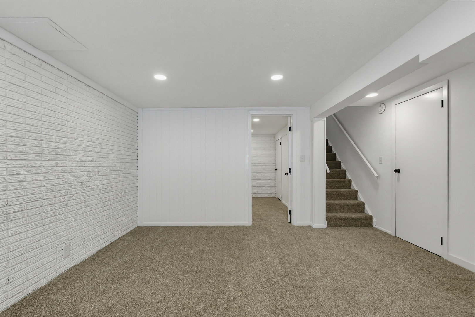 2704 Wood Dale Avenue Property Photo 23