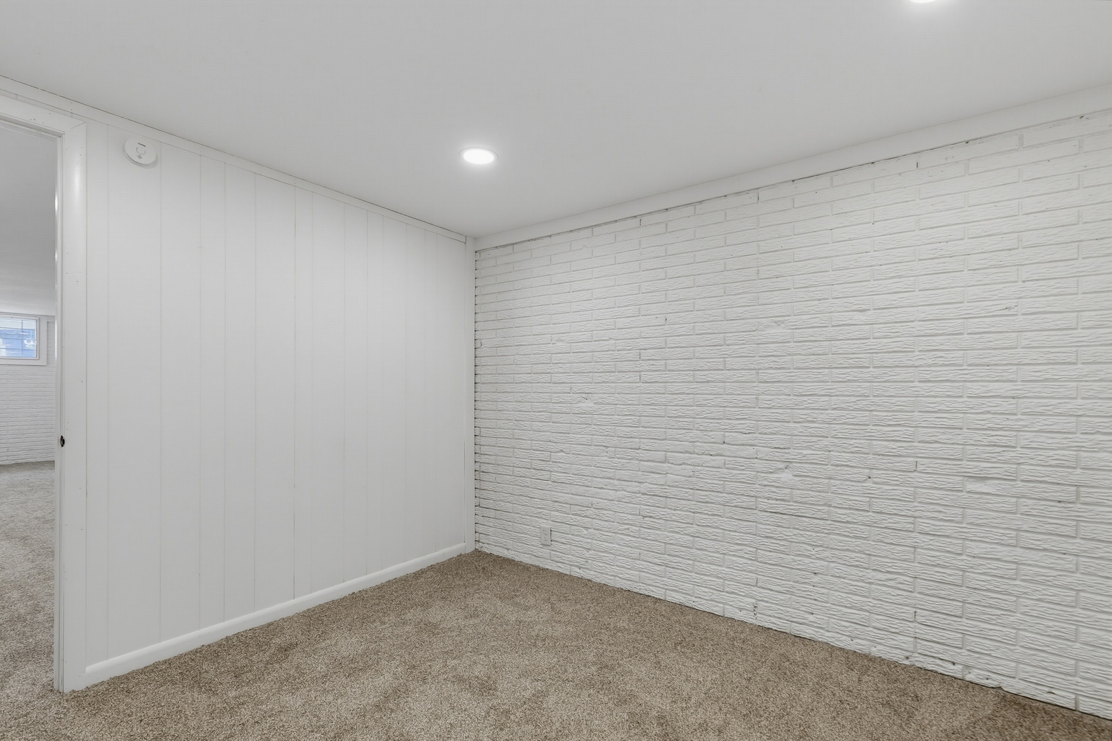 2704 Wood Dale Avenue Property Photo 35