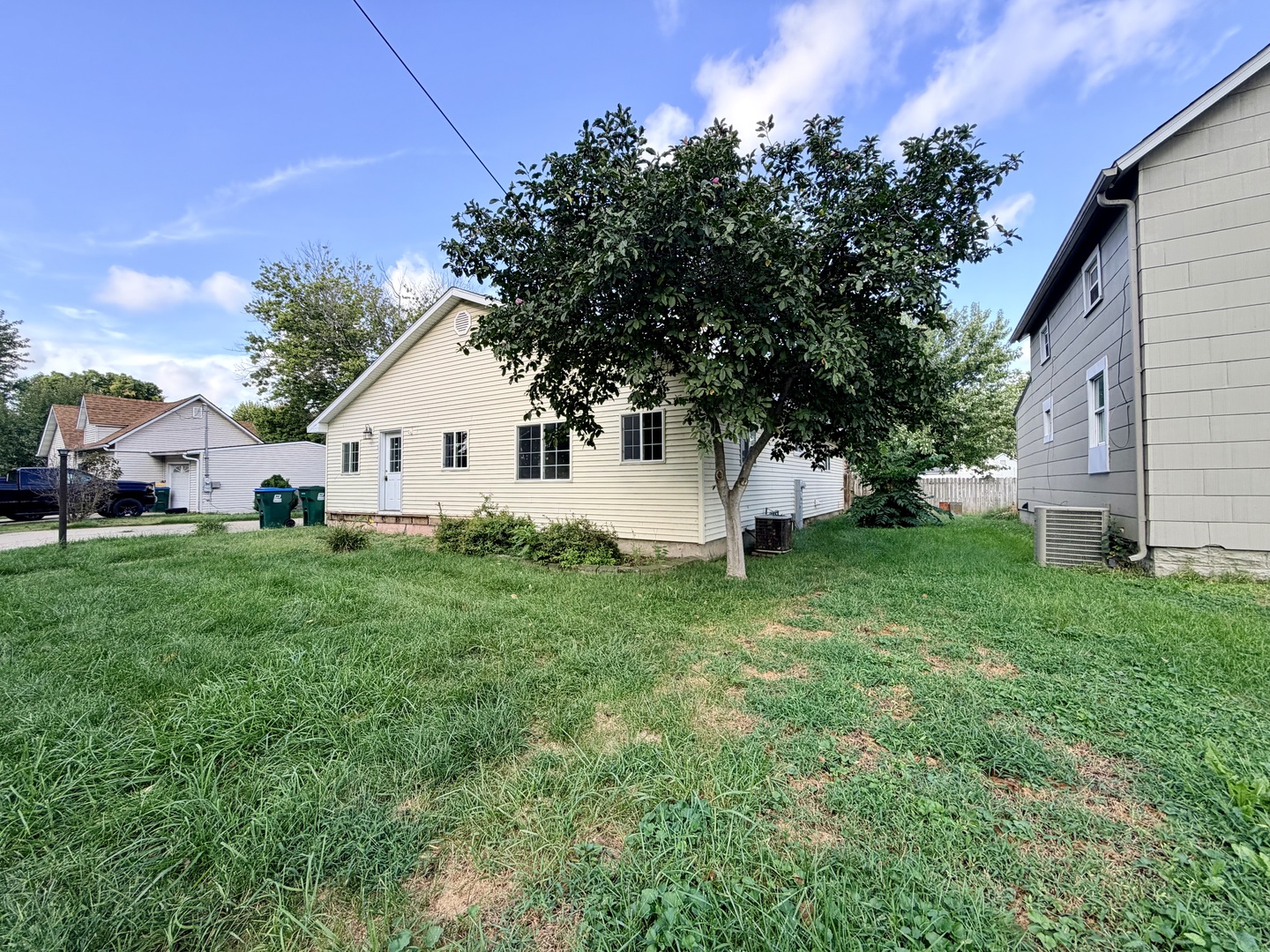 509 9th Avenue Property Photo 3