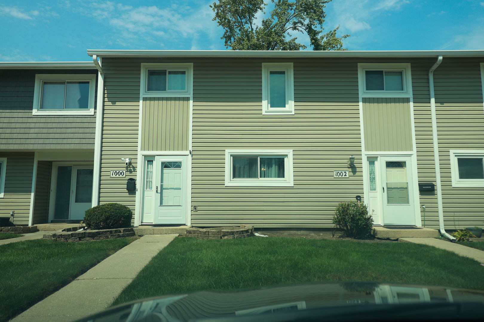 1000 Sandpiper Court Property Photo 1