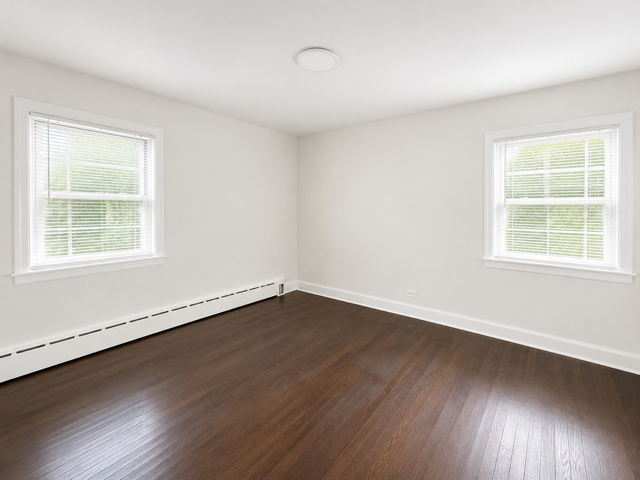2811 Forest Lane Property Photo 12
