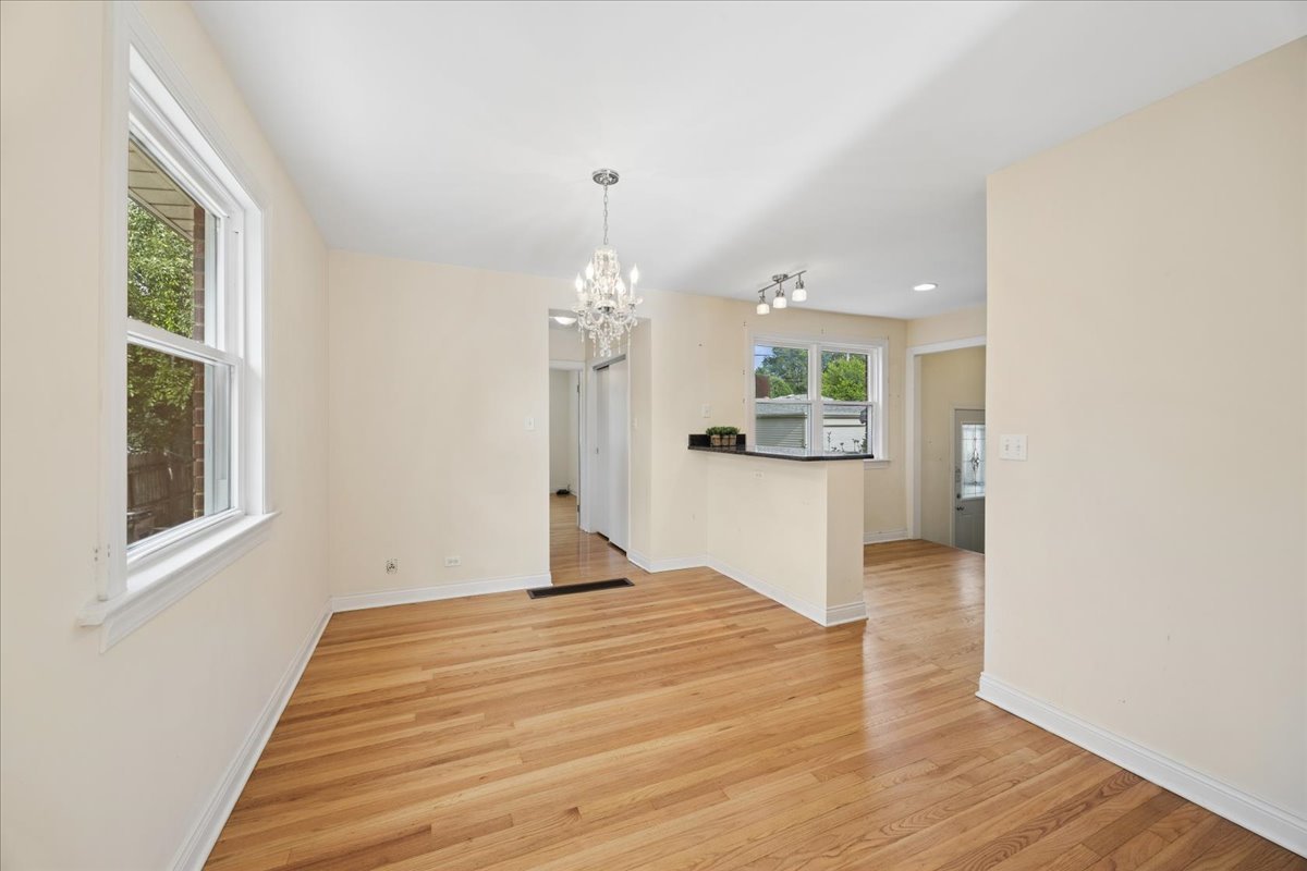 1307 Hull Avenue Property Photo 6