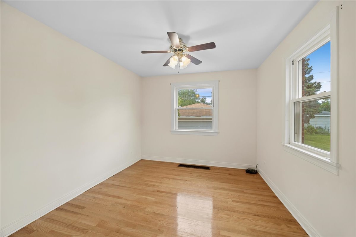 1307 Hull Avenue Property Photo 14