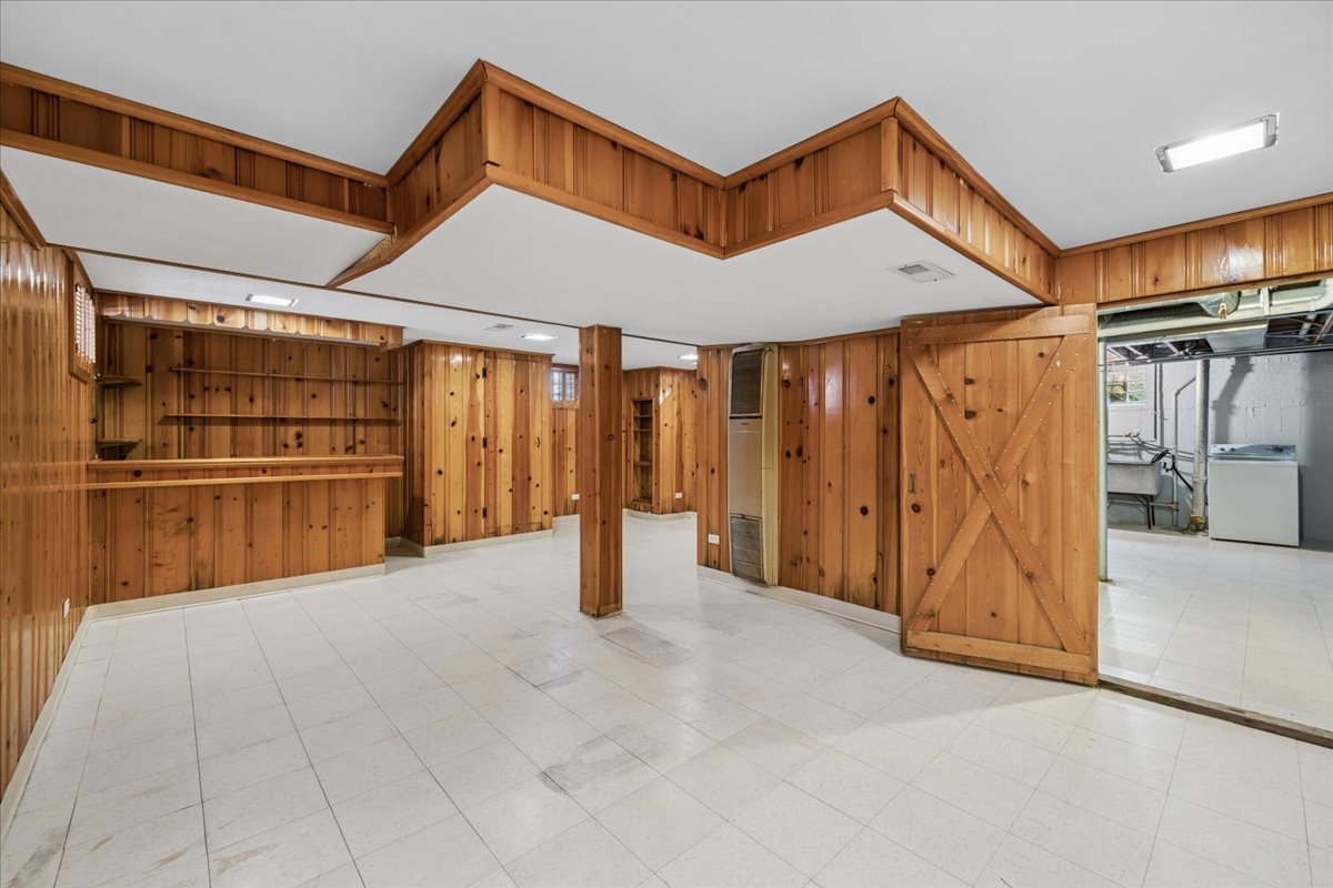 1307 Hull Avenue Property Photo 17