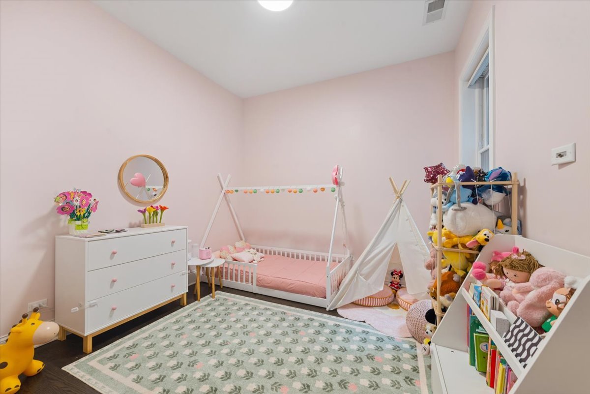 4802 N Bell Avenue 301 Property Photo 15