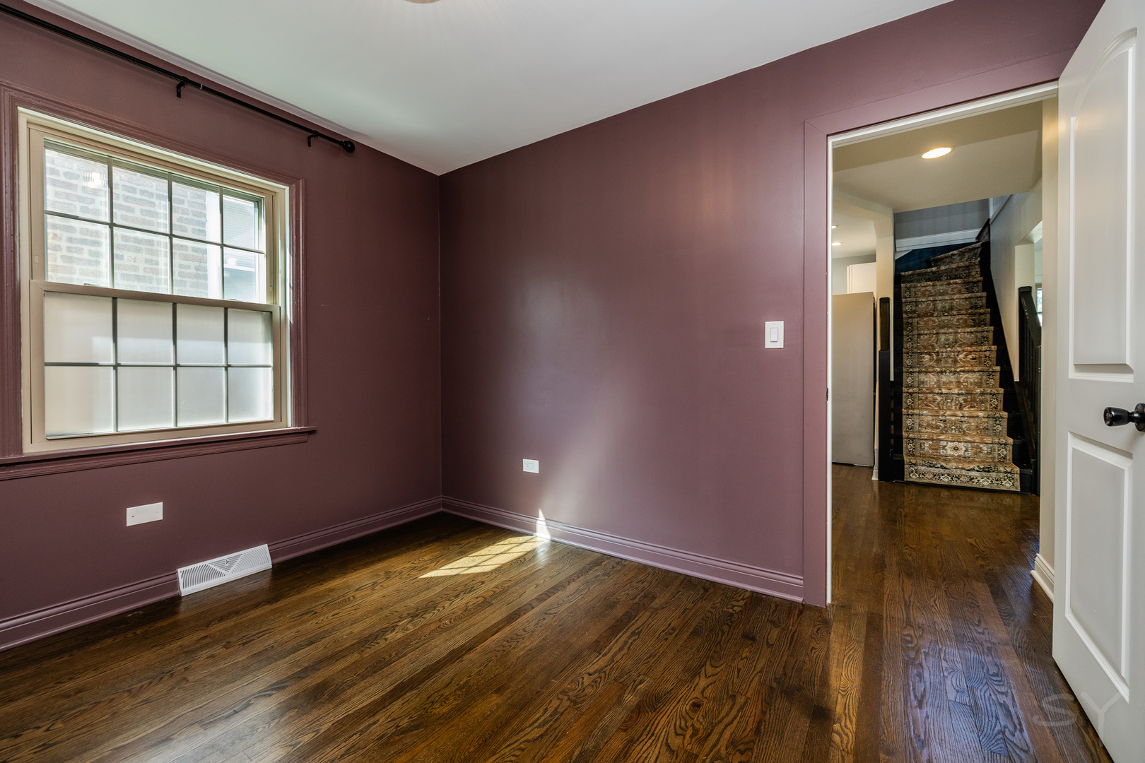 5548 S Kilbourn Avenue Property Photo 15