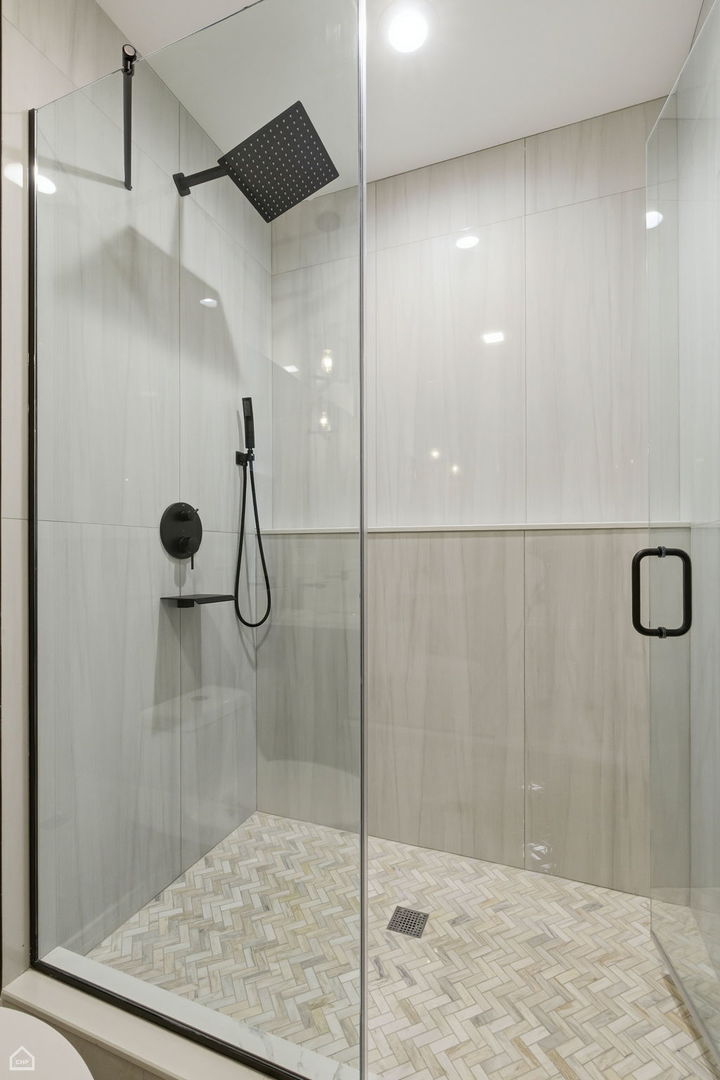 2724 Budd Street Property Photo 42