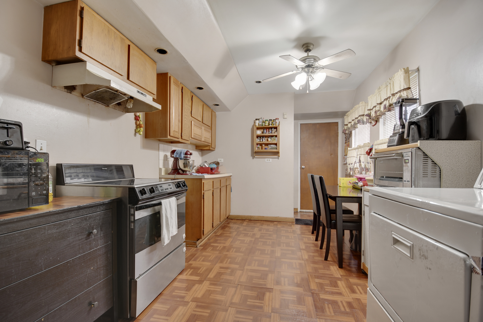 12755725 Property Photo 5