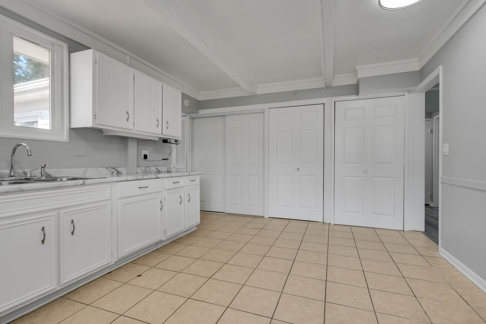 55 Apple Lane Property Photo 6
