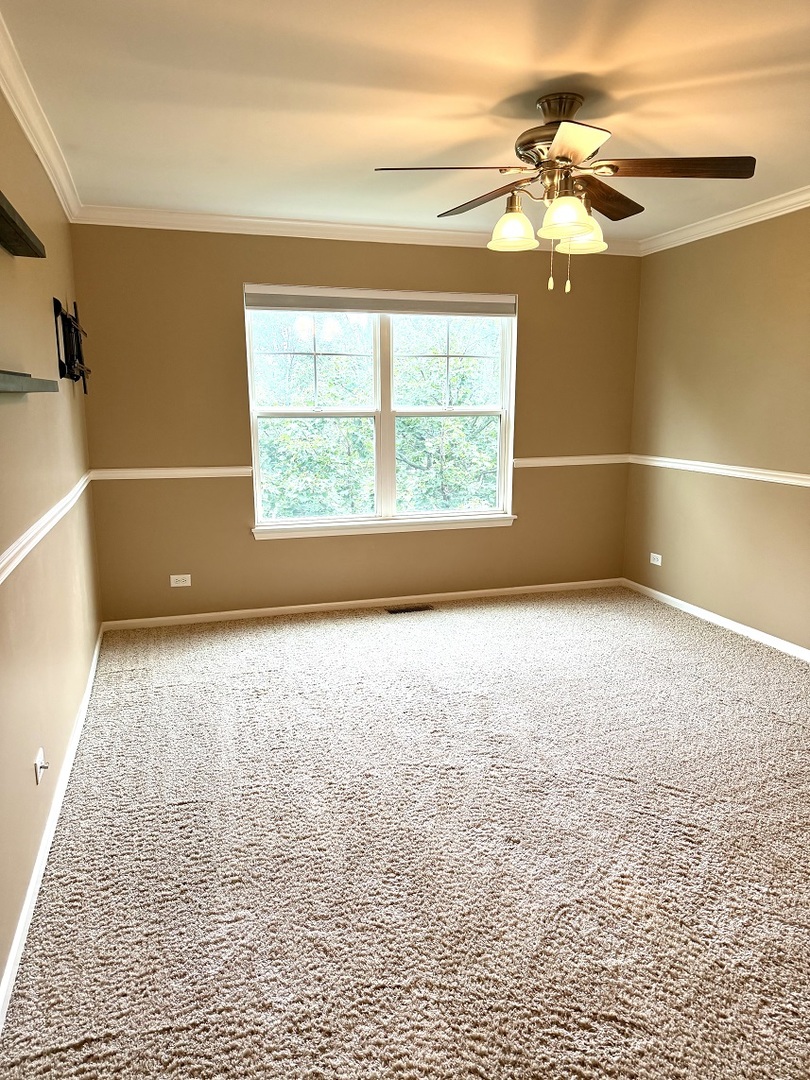 1282 Newport Circle Property Photo 12
