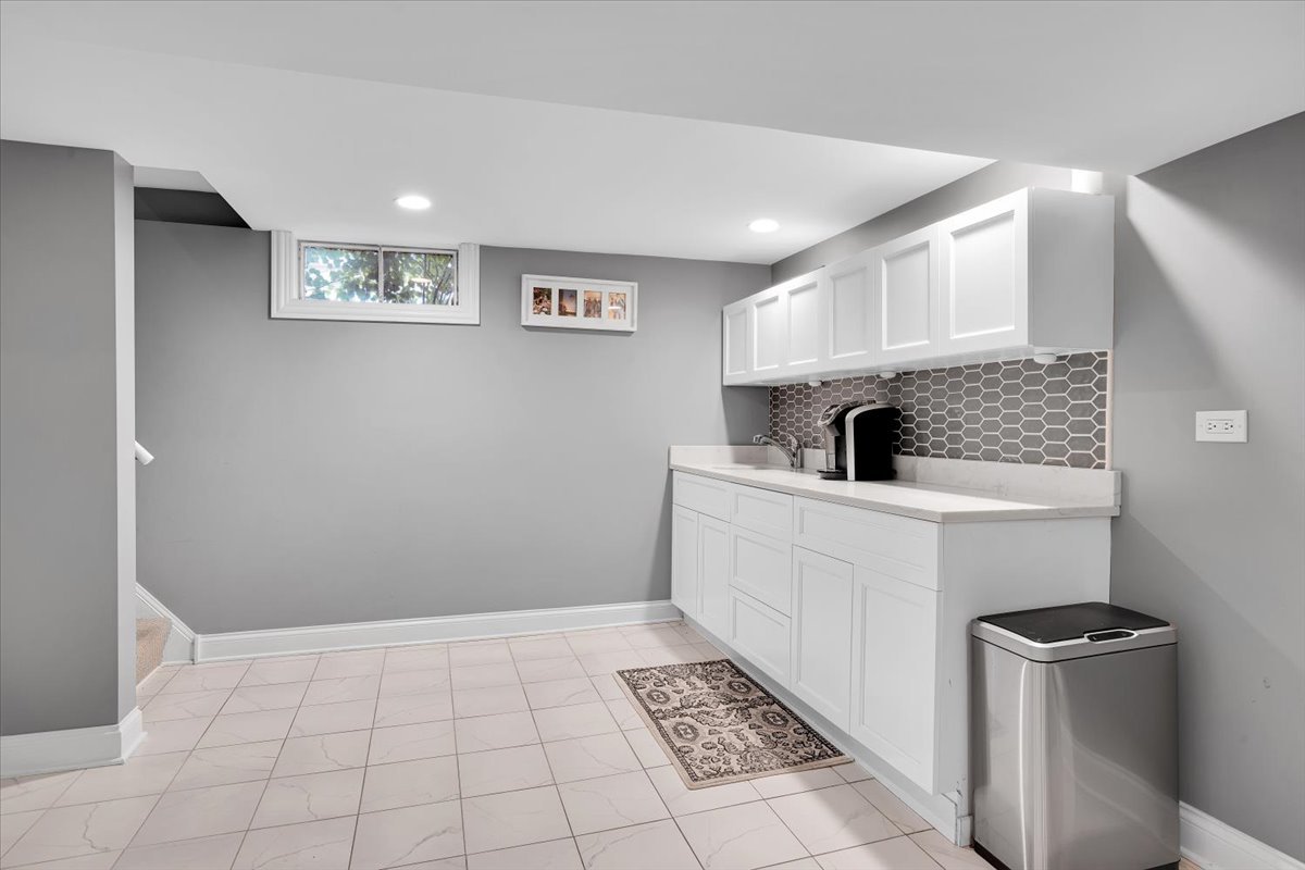 1402 S Robert Drive Property Photo 24