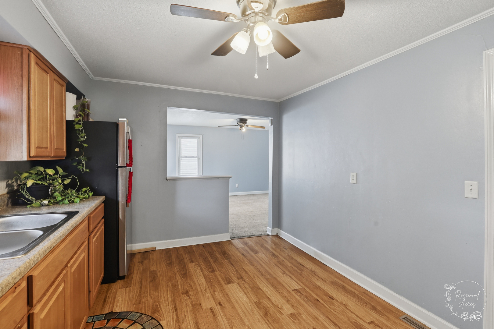 1556 S 4th Avenue Property Photo 6