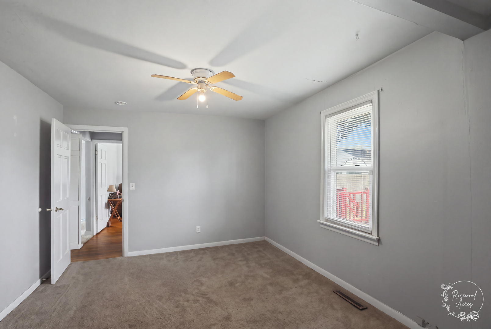 1556 S 4th Avenue Property Photo 14