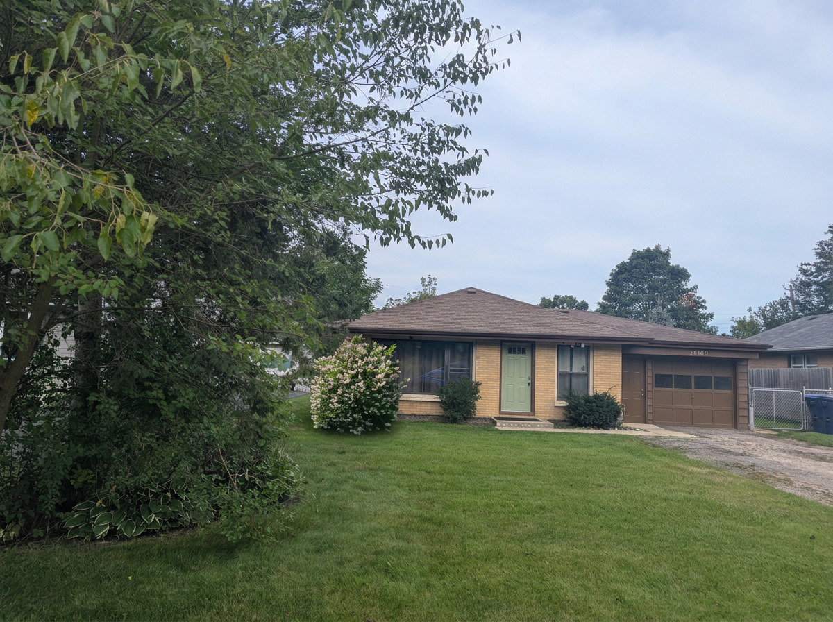 39180 N Petite Terrace Property Photo 2