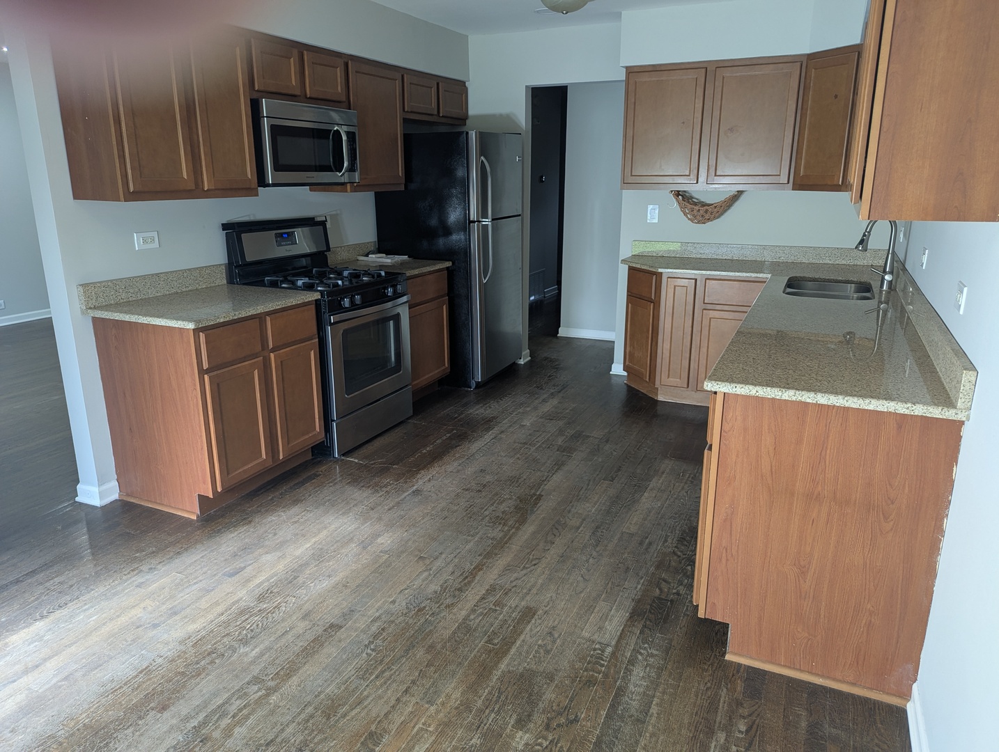 39180 N Petite Terrace Property Photo 5